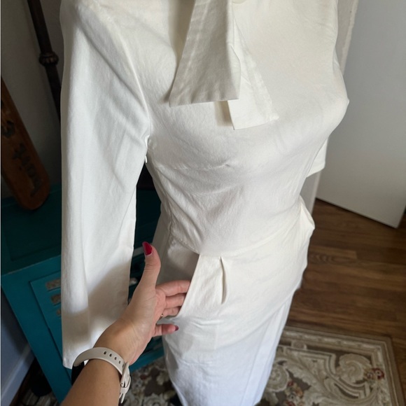 Off white bodycon dress - Picture 2 of 5